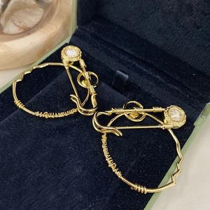 Stud New fashion brand jewelry big design pin earrings round winding female luxury party banquet jewelry exquisite earrings,gift pop