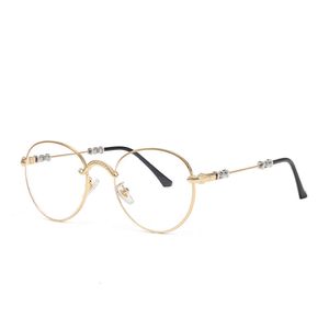 Designer Ch Cross Glasses Frame Chromes Marca Óculos de Sol Redondo Versátil Business Gold para Homens Mulheres Lendo Coração Luxo Alta Qualidade Armações de Óculos A868