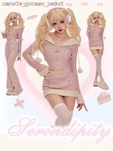 Dwuczęściowa sukienka jesienna różowa kaii dwuczęściowy zestaw kobiet ciepły płaszcz z kapturem+słodka spódnica Fe Casual koreański projektant mody 2023 NOWOŚĆ L231221