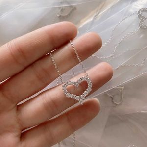 Designer Brand Love Necklace 925 Sterling Silver Plated 18K White Gold Full Diamond Medium Heart Pendant Collar Chain Precision High Version