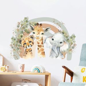 Cartoon Cute Elephant Giraffe Rainbow Liście akwarelowe naklejka ścienna winylowa dziecięce kalkomanie w dziedzinie dla dzieci w pokoju domowym 231221