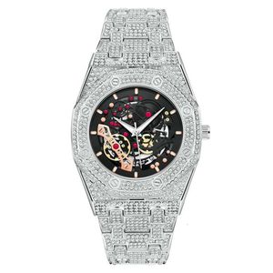 Супер сверкающие бриллиантовые мужские кварцевые часы в стиле хип-хоп с полым золотом и звездами в стиле хип-хоп, модные кварцевые часы с календарем