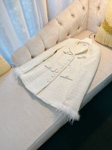 2024 Spring Ivory Solid Color Feather Panelled Tweed Blazers Long Sleeve Lapel Neck Sequins Single-Breasted Outwear Coats H3D181524