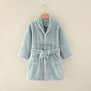 Winter Autumn Girls Clothes Flannel Kimono Kids Sleepwear Clothing for Girls Boys Bathrobes Children Pajamas Robes Bath Towels 231221