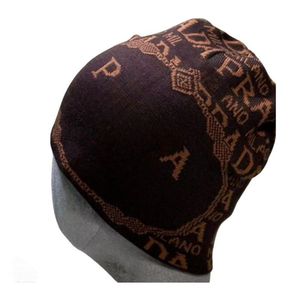 Designer Beanie Sticked Hat Men and Women Letter Bonnet varm andningsstrend av hösten och vintern härlig generös elegant hundra med modevarierad y-17