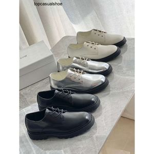 The Row 2023 Nuove scarpe da derby britanniche di nicchia in pelle casual piccole scarpe allacciate single