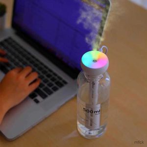 Luftfuktare Portabla luftfuktare USB Bottle Cup Fuktig uttagbar aromdiffusor Mist Maker för hemmakontor Bilfuktning