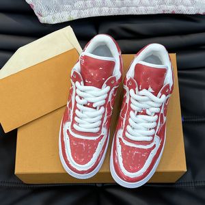 Co-branded Low-top Casual Sneakers High Quality Retro Men's Leather Lace Up Fashion Printing Sports Men's Casual Sports Shoes