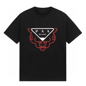 Mens T Designer Men Shirt Tees Puro Pescoço Redondo Casual Mangas Curtas Algodão Acolchoado Impresso Desenhos Animados com o Mesmo Parágrafo Chaopai Roupas