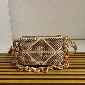 Designerns nya fulla diamantkvinnor axelväska klaffskroppsväska påsar av löstagbar axelband plånbok liten crossbody väska handväskor plånböcker