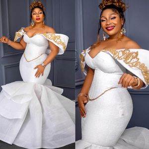 Plus Size Aso Ebi Wedding Dresses Mermaid Off Shoulder Crystals Bridal Dress for African Black Women Bride with Detachable Train and Belt Bridal Gowns CDW166