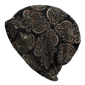 Berets Oriental Paisley Ornament Gold auf schwarzen Motorhaube Homme Outdoor Persien Persien Schädel Dünne Mützen Kappen Kreative Stoffhüte