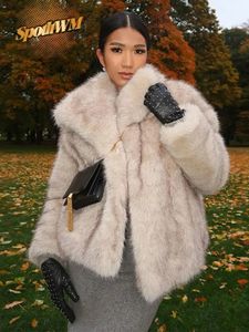Плюшевое свободное пальто с толстыми лацканами для женщин, модная однотонная теплая куртка с длинными рукавами, осень-зима 2023, шикарная женская уличная верхняя одежда 231222