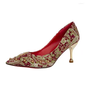 Sukienka buty 2023 Kobiety pompki błyszczące obcasy na czerwono eleganckie przyjęcie weselne cienkie obcasy panie szpilki chaussures femme