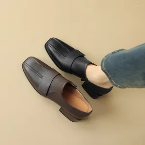 Elbise ayakkabıları Phoentin 2023 Orijinal deri mokasenler zarif kare ayak parmağı pompaları siyah kahverengi retro ofis kadınları orta topuklu ft3068