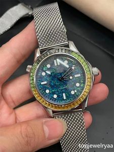 Mäns dykningsklocka Men Ceramic Bezel Luxury Watch Automatisk mekanisk rörelse Diving Watch 300 meter Master Luxury Watch rostfritt stålklocka