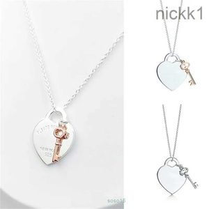 RQID Heart and Key Ожерелье для женщин 1 925 Серебряные серебряные роскошные украшения подарки Co Drop 220412 7m85 7m85