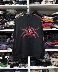 Erkek Hoodies Sweatshirts Amerikan Sonbahar Retro Gotik Baskı Erkekler ve Erkekler İçin Büyük Boy Hoodies Harajuku Punk Street Çiftler İçin Gevşek Spor Sakaları T231222