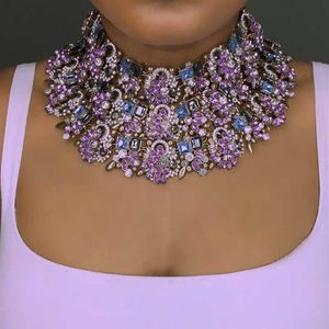 Dvacaman kobiety warstwy krystaliczny łańcuch wisiorek Naszyjnik duży deklaracja Naszyjnik Rhinestone Indian Bridal Jewelry Famale Bijoux AI32 x0220K