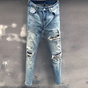 Sokak Giyim Siyah Yırtılmış Kot Siyah Erkekler Fermuarlı Delik Kot Men's Patch Motosiklet Kot Partisi Yığılmış Erkekler 231222