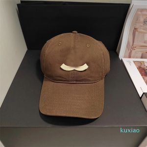Дизайнерские бейсбольные женские мужские шапки вышивая хлопковые ковбоя регулируемые шляпы Солнца Шляпа Установленная Шляпа Шляпа Улица подходит для моды