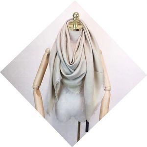 Mode pashmina siden halsduk check bandana kvinnor lyx designer halsdukar echarpe de luxe foulard oändlighet sjal dam halsdukar storlek 271t
