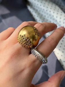 Anéis de banda Ring Retro Europe e os Estados Unidos para fazer a antiga personalidade de uma garota elegante Anilos para mulheres para homens Enviio gratis 231222