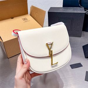 10A最高品質のKaia Mini Messenger Saddleバッグ