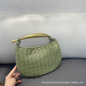 Month Evening Family HandSardine Venata Bags Same Designer 2023 Luxury boteega tote bag Wrist Light Luxury Versatile MFET