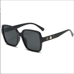 Óculos de sol Quadro quadrado Love Camellia Pearl Vintage Premium Ins Infeliz Mirror Proteção UV Drop Drop Otzib