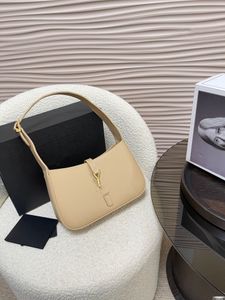 Bolsas de ombro de bolsas de designer de qualidade 5a bolsas de luxo bolsas de moda feminina cor sólida y s -bolsa de bolsa em forma de barragem preta l diagonal de envelope estiloso saco 12