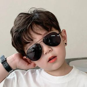 Occhiali da sole Occhiali da sole Occhiali da sole retrò per bambini UV400 Designer di marca Tendenza Occhiali da sole per bambini Tonalità di lusso Neonati maschi Occhiali Gafas De So