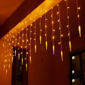 Strängar 4m*0,7 m 100 LED ICICLE Gardinbelysning Jul LED ICICLE String Fairy Lights For Home Party Wedding Decoration