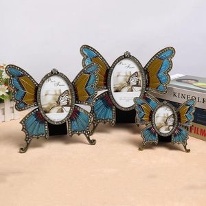 Frames farbenfrohe Schmetterlingsmetall -PO -Rahmen mit Diamant 3 5 6 Zoll Europäischer Stil Retro künstlerische Heim -Ornamente dekorativ