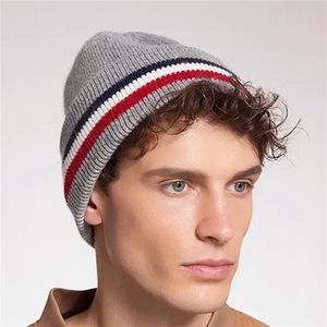 Шапочка теплые вязаные кепки защита уха повседневной темперамент холодной крышки Ski Caps Многоцветные высококачественные шапочки для пары шляпы S-25 Headwear S-25