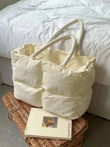 Вечерние сумки ниша дизайн дизайн Rombus Square Tote Bag Cotton Down in in in in version puff мягкая сумочка большая емкость плеча