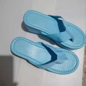 Flopy duży rozmiar 3543 NOWOŚĆ INS HOT LADY Platforma Flip Flip Flops Fashion Mash