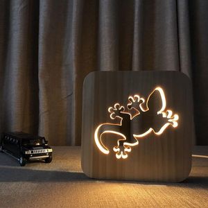 Lâmpada de forma de lagarto de madeira 3D Lâmpada nórdica Night Night Luz quente Branco Hollowedout Led Table Lamp Supply Usb como amigos Presente254p