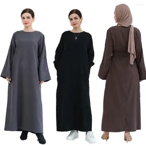 Abbigliamento etnico abito da donna sciolto musulmano abaya womens color solido abiti maniche nere casual abiti semplici turchi con cintura e tasche