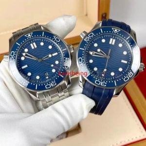 6099 часов керамической рамки Bezel NTTD 42 -мм мужские часы Sapphire Men's Watch Swiss Quartz Движение Высококачественные часы водонепроницаемые около 300 м.