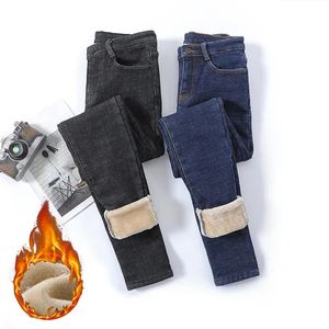 Frauen Thermal Jeans Mädchen Winter Schnee warme Plüsch Stretch Lady dicker Denimhose plus Fleece Mama Slim Fit Hosen 231221