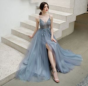 Sexy grau blaue Prom Party Kleid 2024 V-Ausschnitt Straps Spitze Perlen Rückenfreie Abendkleider Back Girls Festzugskleider Custom Made Robe de Soiree