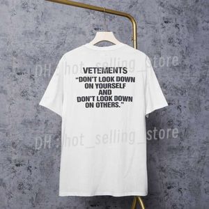 Camisetas masculinas Vetements T-shirt Mulheres 1 1 Letas de heterocromismo de alta qualidade Letras