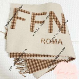 Donne invernali classiche Cashmere F Scarf Luxury Brand Female Shawl Foulard Cover-Ups Lady Wrap Bandanna Muffler273u