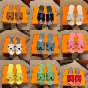 Designer chinelos slides clássico salto plano verão moda preguiçosa desenhos animados cabeça grande borracha flip flops couro sapatos femininos sandálias sexy grandes