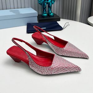 Luksusowe sandały z noryzanta projektant Kobiety Summer Sexy Slingback Buty 4 cm Kitten Obcowanie Sandałowe Sandałowe Sandałowe Sheepskin Skórzane dama na wysokim obcasie rozmiar 35-42