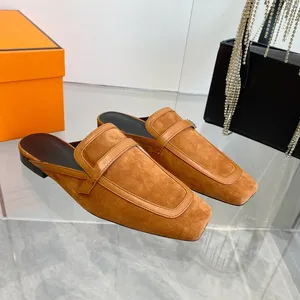 Sandaler Kvinnor Designer Slides tofflor Päls Shearling Leather Canvas Slide Fuzzy Plush Slipper Orange Red Luxury Womens Summer Winter Sandal Shoes 1216