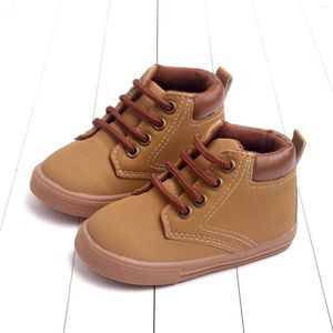 Boots Kid Casual Shoes Rubber Sole Anti-Slip Ankle-täckt 1-3 år Barn Bojor och flickor utomhus Walking Fashion 2024