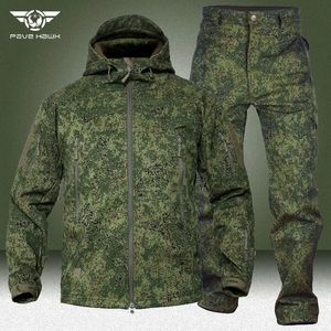 Camo Military Fleece Warm Set Men Winter Windproof Waterproof Shark Skin Soft Shell Tactical Jacka Army Cargo Pant 2 Piece Set 231221