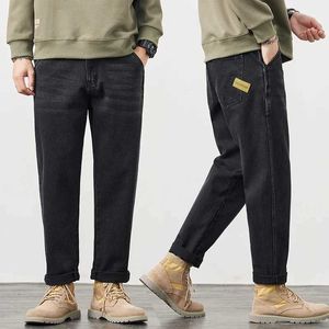 Herr jeans kstun svarta jeans för män baggy byxor löst fit harem byxor streetwear mode fickor lapptäcke stora byxor man överdimensionerade 42 J231222